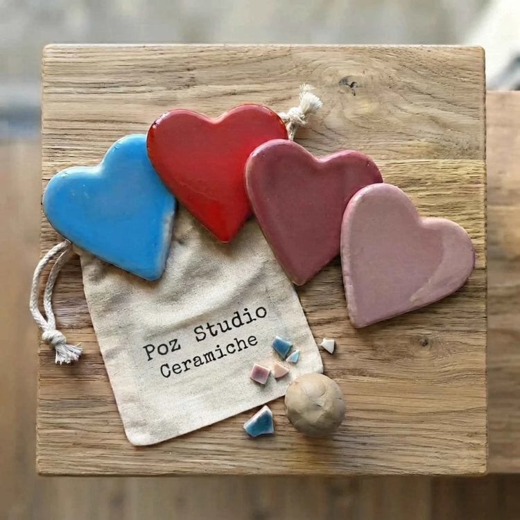 cuoricalamitaambientata.webp