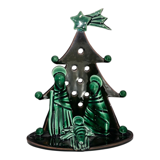 Statuina Presepe in Ceramica Artiganale con Albero Natalizio Traforato -  Fatto a Mano