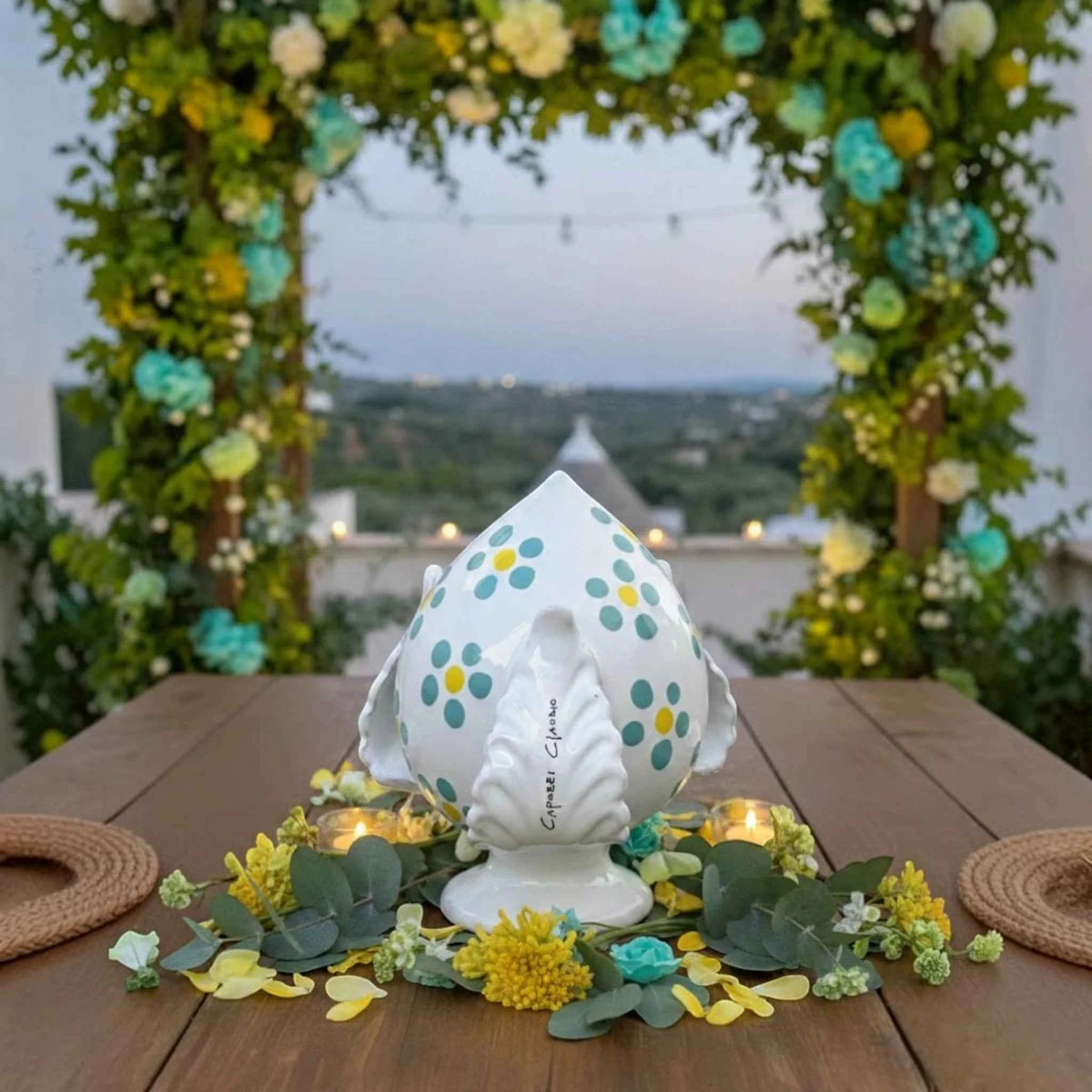 Pumo Pugliese Decorato a Mano – Fiori in Rilievo