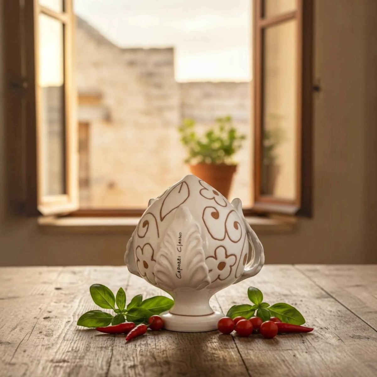 Pumo Pugliese Poz Studio Bianco Graffiato a Mano – Incisione Floreale su Terracotta
